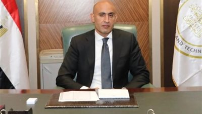شاهد، أول رد من وزير التعليم على أزمة «الدكتوراه الوهمية»