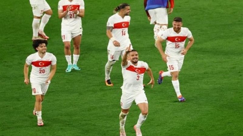 مباراة تركيا وهولندا