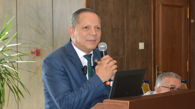 رئيس جامعة دمياط