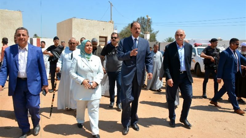 جانب من زيارة المحافظ للمنشاه