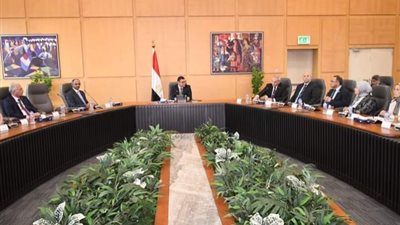 توجيهات عاجلة من وزير الإسكان بشأن مشروعات الهيئة العامة لتعاونيات البناء