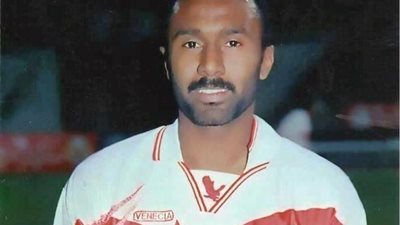 في عيد ميلاد «النمر الأسود»، أحمد الكاس مسيرة حافلة من الأولمبي لنادي المئة