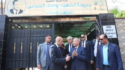 وزير التعليم ومحافظ القاهرة يتفقدان امتحانات الثانوية العامة 2024 بالنزهة