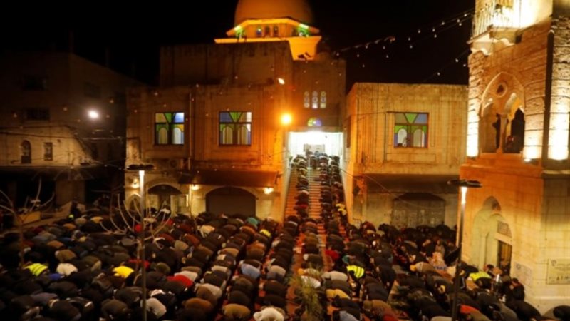 فضل صلاة الفجر في جماعة