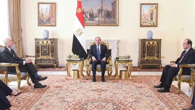الرئيس السيسي يستقبل ويليام بيرنز